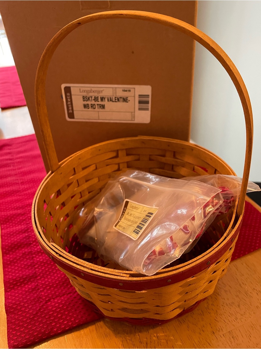 New in box Longaberger Be My Valentine Basket Set